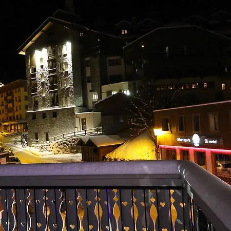 Edelweiss Hotel 3*